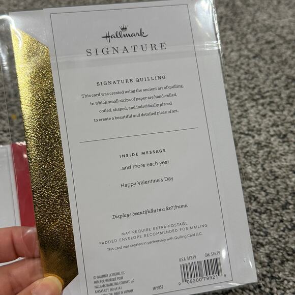 Hallmark Valentine's Day Bundle! Signature Heirloom Rhinestone Velvet Love Cards - Picture 12 of 12